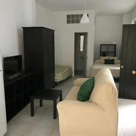 Appartement Panther Aladro *