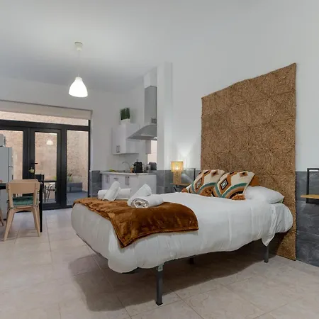 Panther Aladro Apartamento *