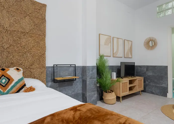 Panther Aladro Apartman Jerez de la Frontera